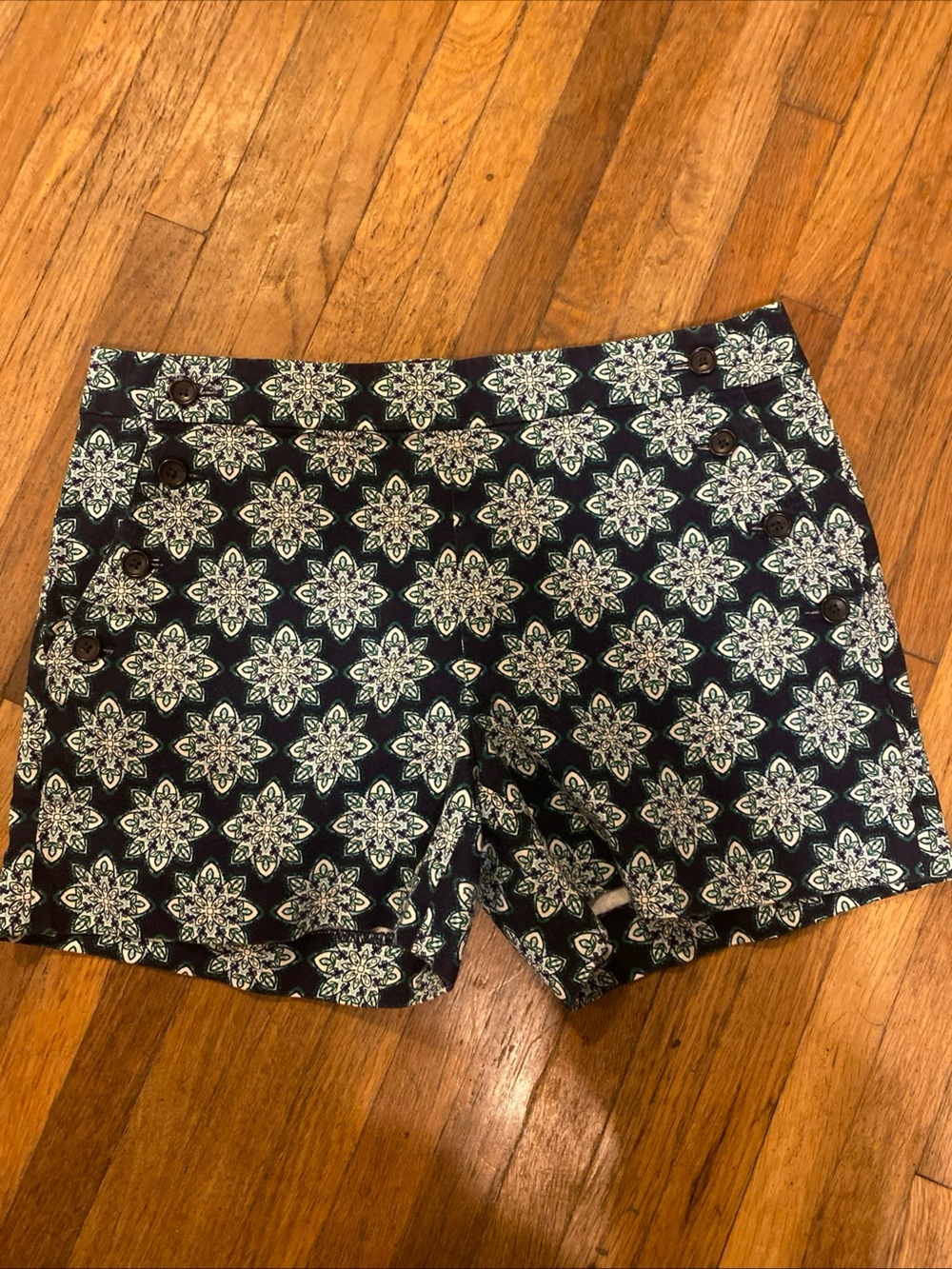 Banana Republic Navy Blue Floral-Patterned Women’s Shorts